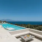 Apartment Sky Birds - Holistic Escape *