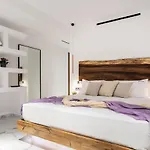 Sky Birds - Holistic Escape Apartment Skinária